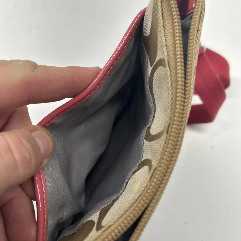 Coach Signature C Crossbody Bag Pink Khaki Canvas Leather Shoulder‎ Purse
